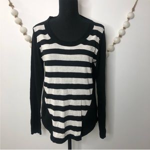 Victoria's Secret Women's Sweater Scoop Neck Black White Stripe Large